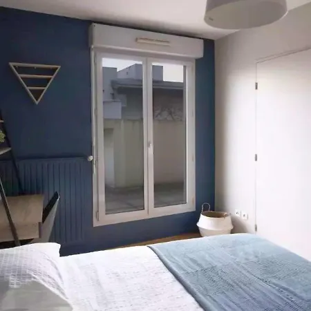 Two Bedroom Apartment With Pool-2