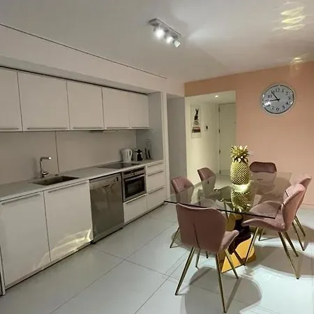 Apartamento Lujo Con Vistas-2