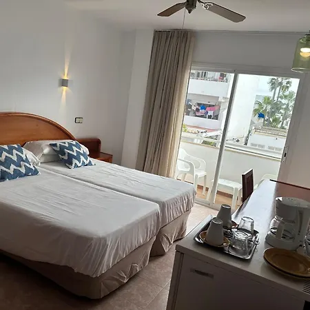 Hostal De La Caravel-La-2