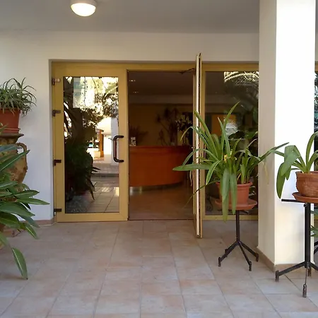 Hostal Leo D'Or-3