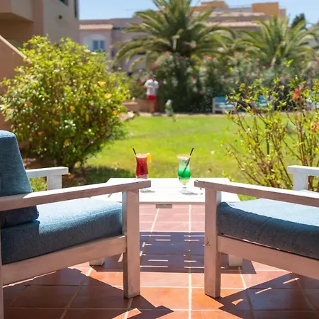 Apartamentos Royal Life-3