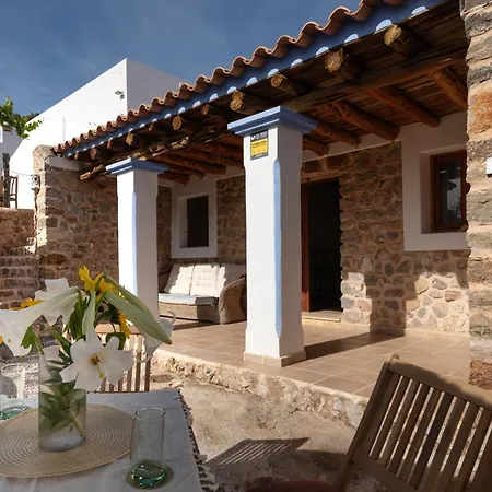 Agroturismo Rural Can Prats-3