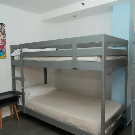 New Art Beach Hostel- Albergue Juvenil-2
