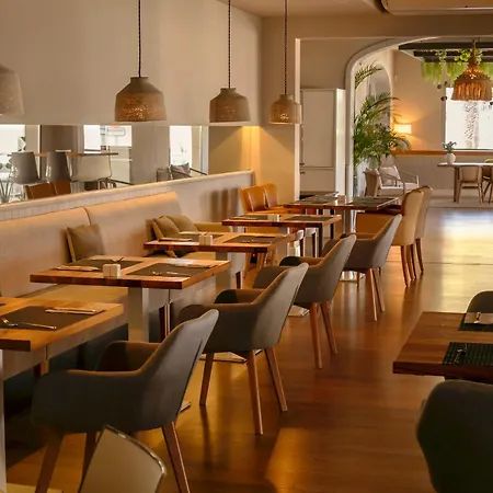 Llaut Boutique Hotel-2