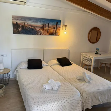 Venecia Apartments-3