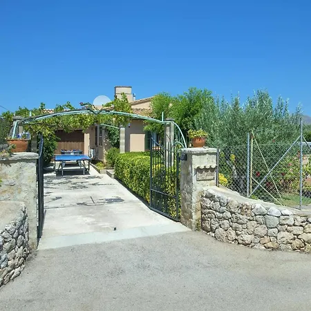 Villa Guaita II By Villa Plus-2