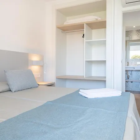Apartamentos Massanet-3