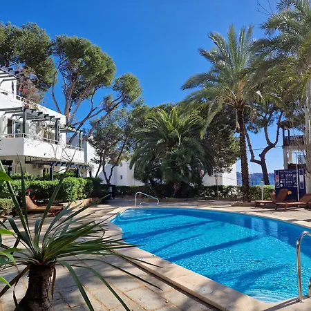 Apartamentos Los Tilos-3