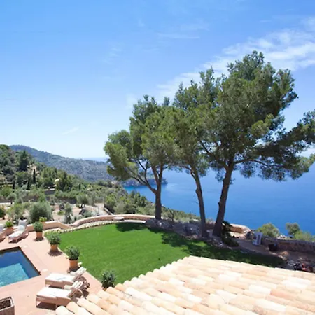 Stunning 4 Bedroom Villa In Deia, 1017-3