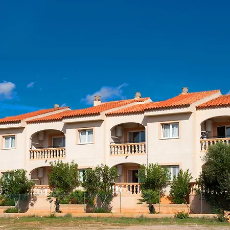 Apartamentos Sol Romantica By Dot Suites-3