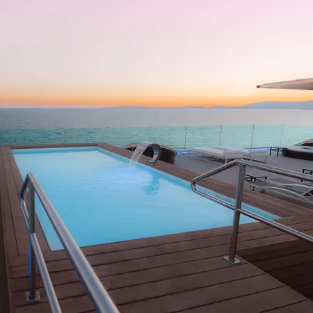 Hotel Negresco - Adults Only-3