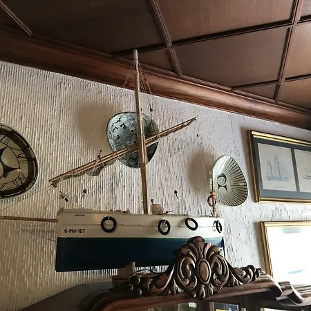 Hostal Cas Bombu-2