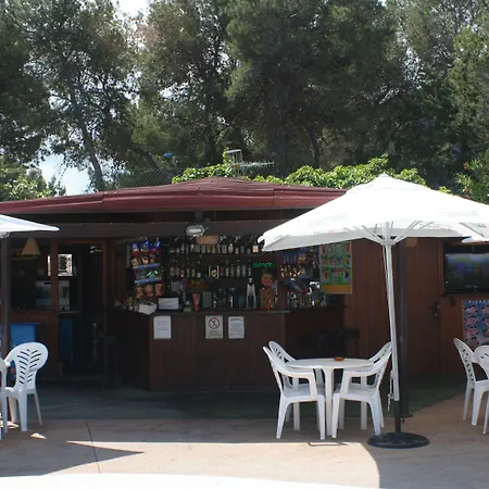 Apartamentos Del Rey-2