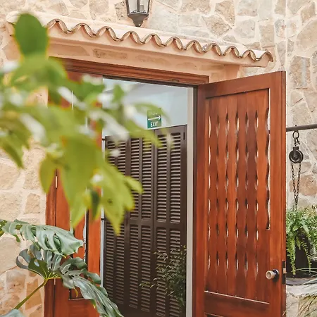 Hostal Can Gallu-2