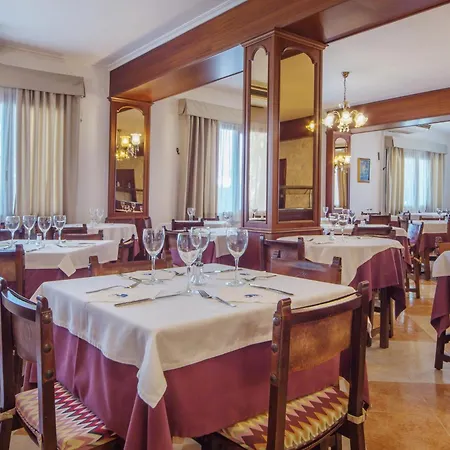Hotel Ses Puntetes-3