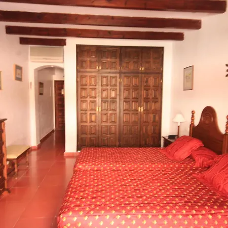 Petit Hotel Ses Rotges - Only Adults-3