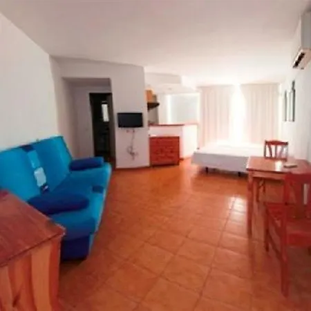 Apartamentos El Divino-2