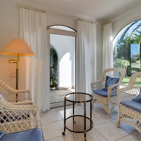 Villa Lombardia-3