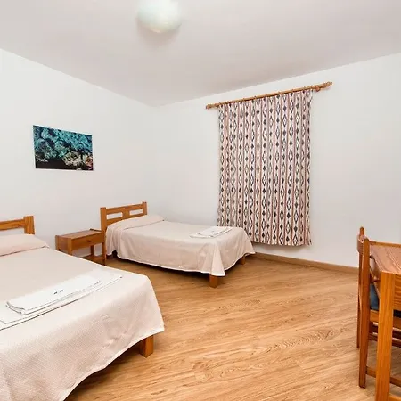 Apartamentos Arcos Playa-2