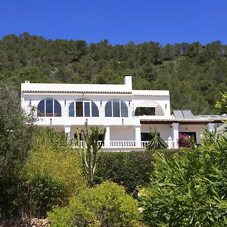 Can Carlos Ibiza-2
