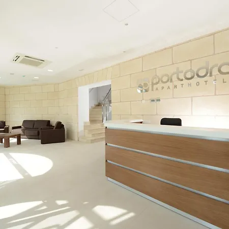 Apts Porto Drach-3