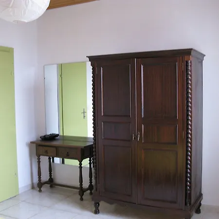 109F - One Bedroom-3
