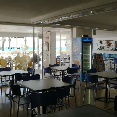 Apartamentos Pil.Lari Playa-2