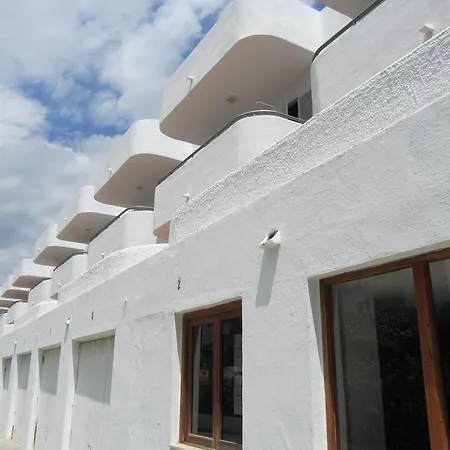 Apartamentos Diana-2