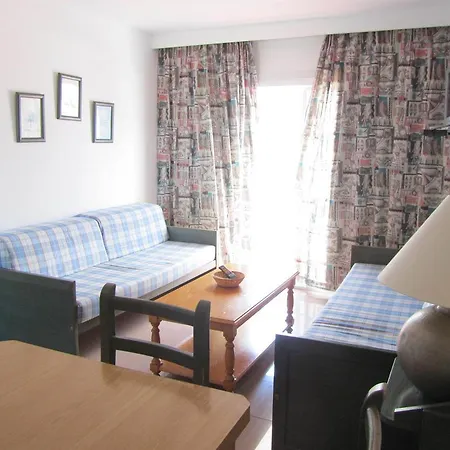 Apartamentos Diana-3