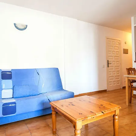 Apartamentos El Divino-3