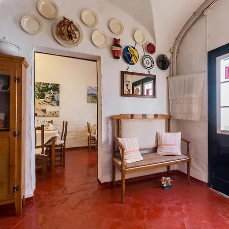 Hostal S'Engolidor-3