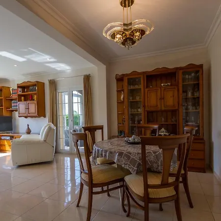 Villa Alzina Alojamiento Vacacional A 10 Minutos De La Playa De Cala Millor, Mallorca-3