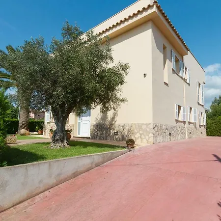 Villa Alzina Alojamiento Vacacional A 10 Minutos De La Playa De Cala Millor, Mallorca-2