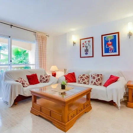 Villa Roser - Family Only-2