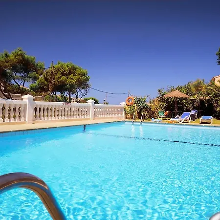 Hostal Los Pinos-2