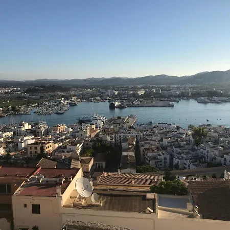Lhg Ibiza Marina Botafoch-2
