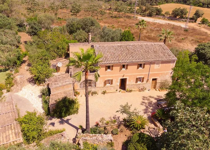 Murtera- Traditional Country Manor House For 9 People 5 Bedrooms And 4 Bathrooms Near Sant Llorenc Manacor 