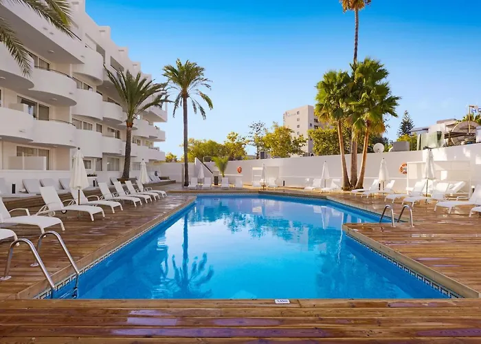 Palmanova Beach Apartments By Trh (Adults Only)