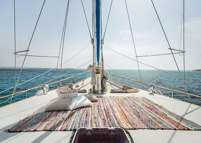 Spacious 24Meters Long Yacht Lagaro / 5 Cabins Ibiza