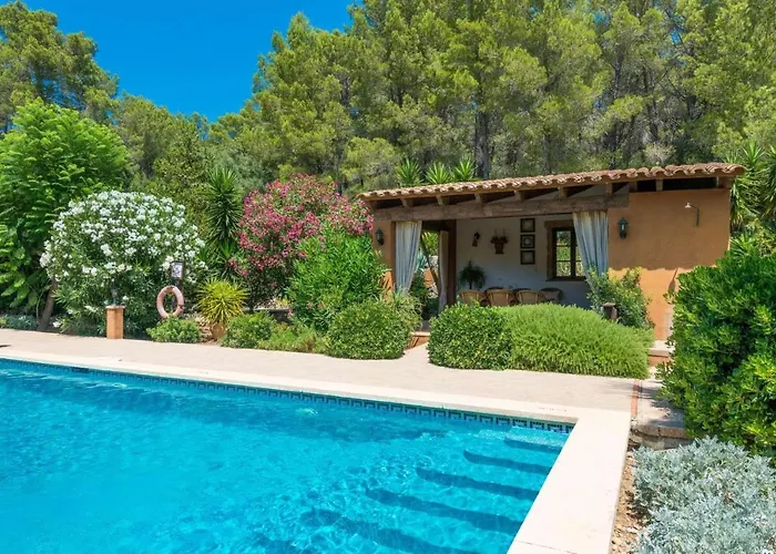 Es Refugi Villa Alcúdia