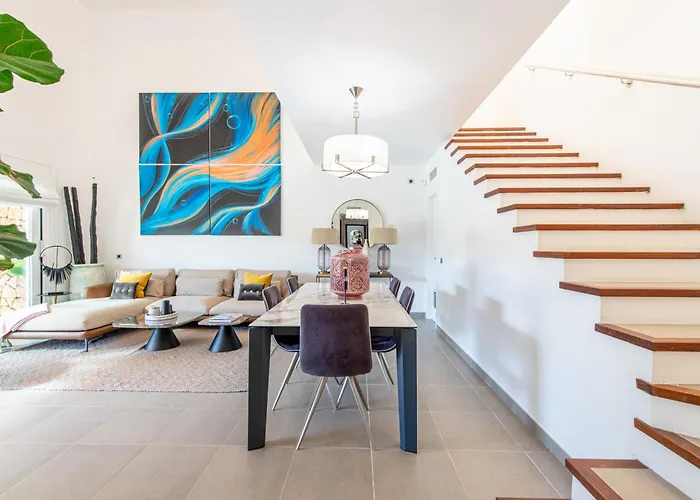 Cap Martinet Talamanca Vila Can Tashellu, Boutique 5 Bed - Sea And Forest View che accetta animali