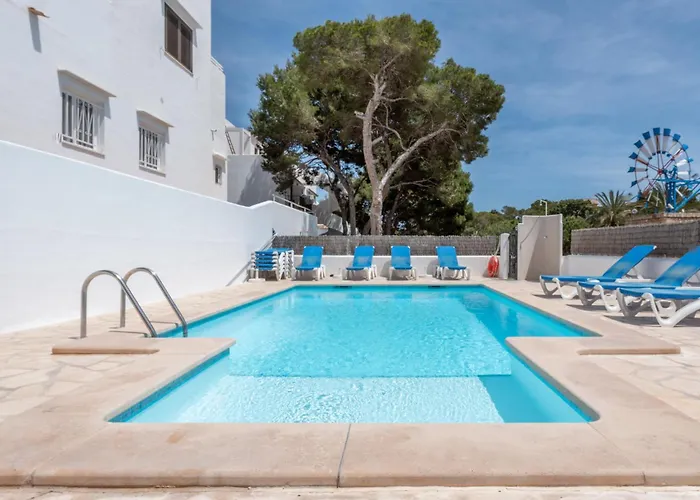 Pet friendly Apartamentos Karin 1ºc Cala d'Or 
