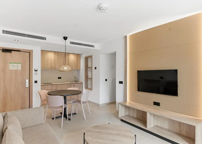Aquasol Aparthotel Palmanova
