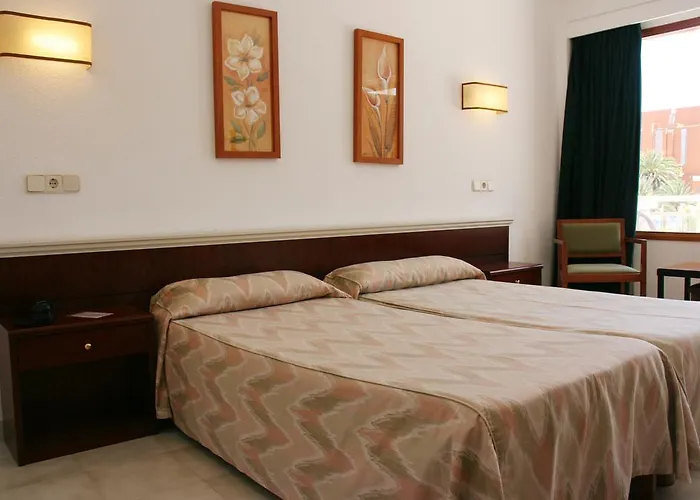 Hotel La Nina Cala Millor 