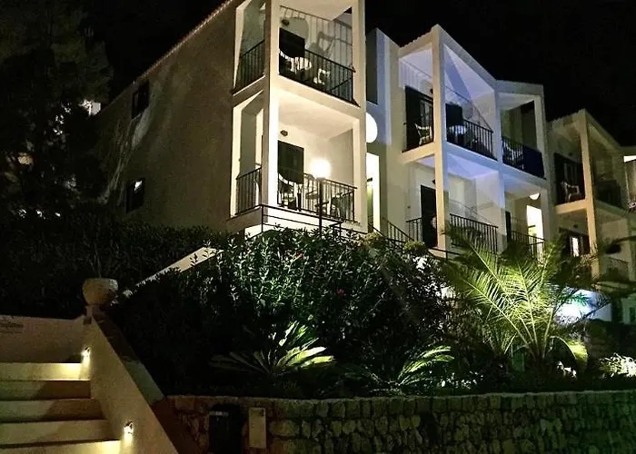 Desmais Apartamentos Cala Galdana 