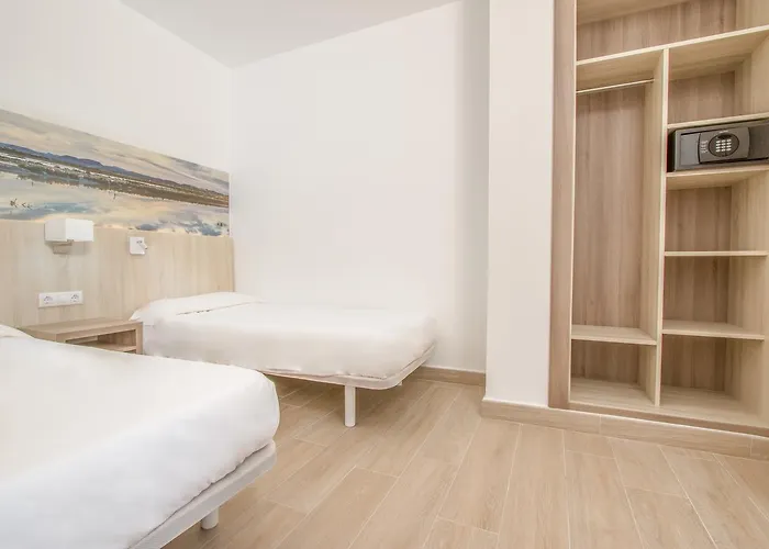 Apartamentos Lago Colònia de Sant Jordi