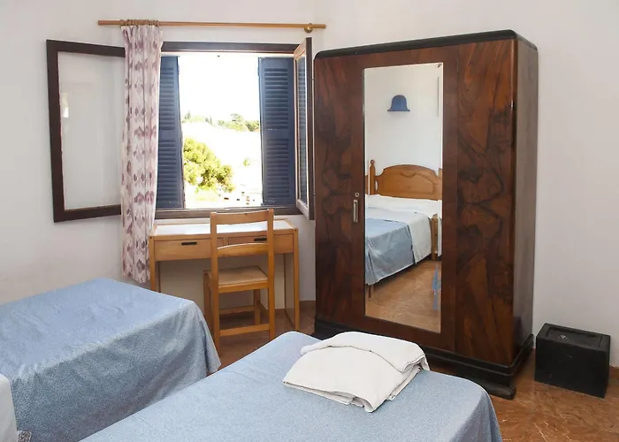 Surfing Concept Hostel Cala Ratjada  met golfbaan
