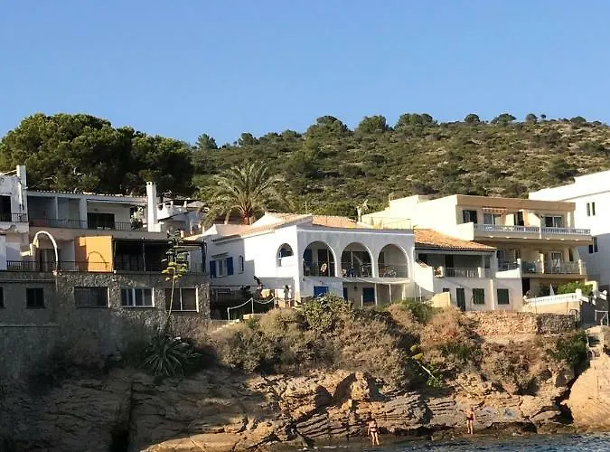 Ferienwohnung Hebergement Front De Mer Sant Elm