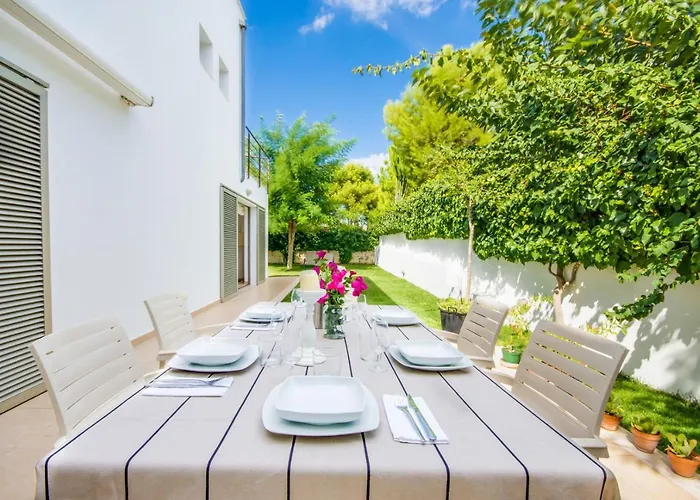 Ideal Property Mallorca - Casa Francina Playa de Muro 